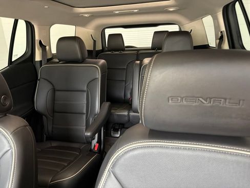 Used 2023 GMC Acadia Denali w/ Black Diamond Edition FWD image 25