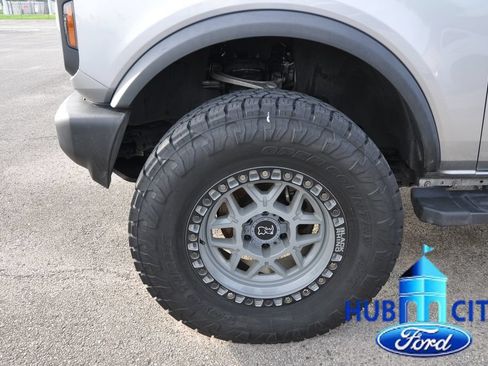 Used 2023 Ford Bronco 4-Door AWD/4WD image 9