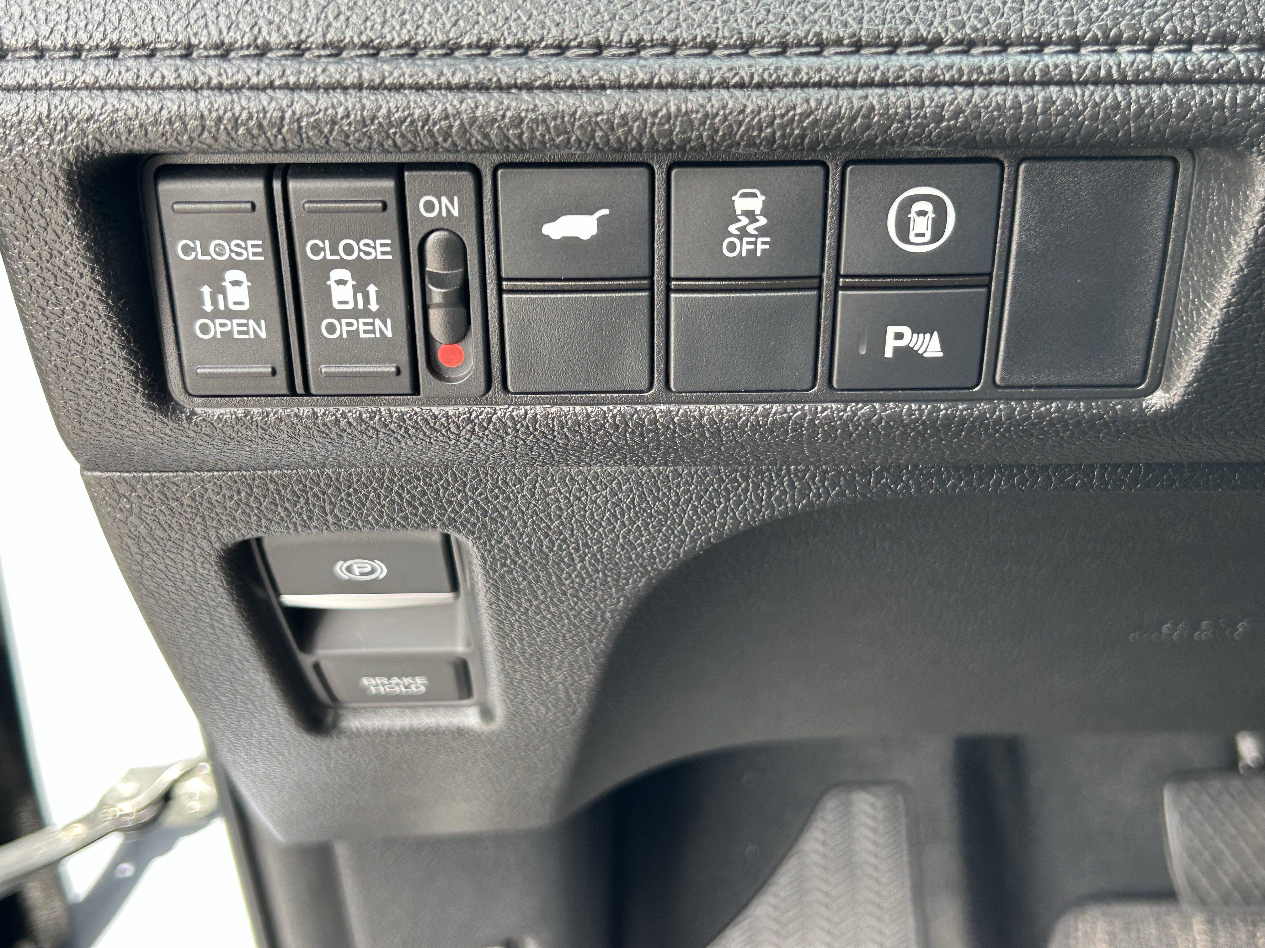 Used 2023 Honda Odyssey Touring image 25