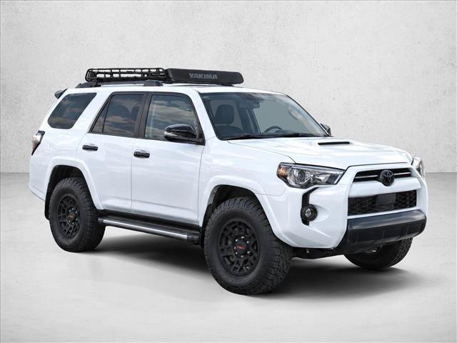 Used 2021 Toyota 4Runner Venture w/ Moonroof Package AWD/4WD image 3
