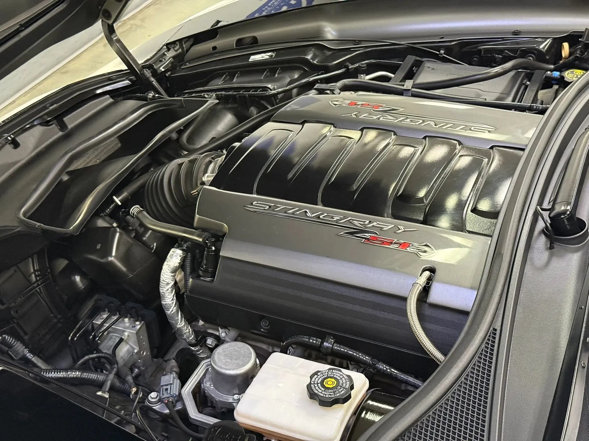 Used 2015 Chevrolet Corvette Stingray Coupe w/ 2LT Preferred Equipment Group RWD image 18