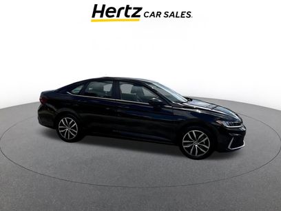 Used 2025 Volkswagen Jetta SE