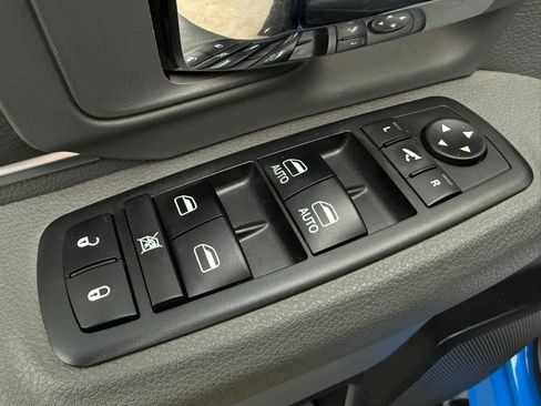 Used 2018 RAM 2500 Big Horn w/ Harvest Edition image 20