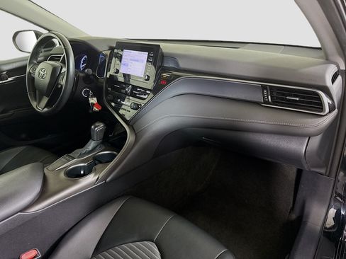 Used 2023 Toyota Camry SE FWD image 29