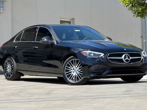 Used 2024 Mercedes-Benz C 300 Sedan image 2