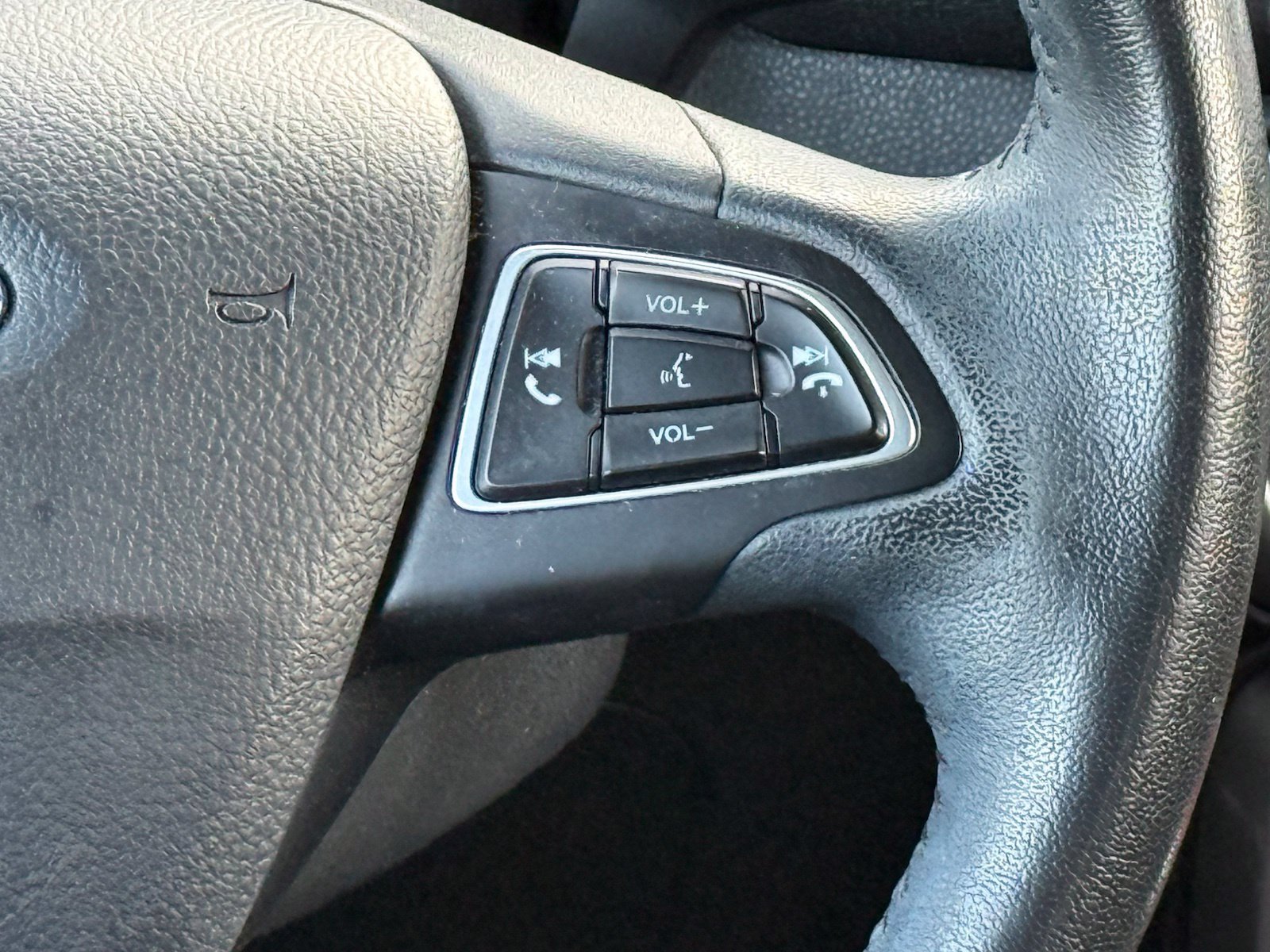 Used 2020 Ford EcoSport SE FWD image 29