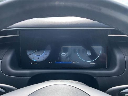 Certified 2023 Hyundai Tucson Limited FWD image 24