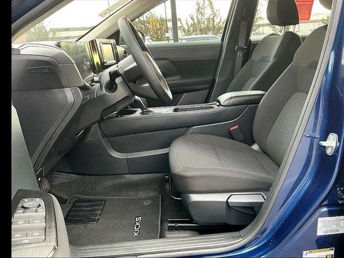 Certified 2025 Nissan Kicks S image 12