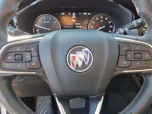 Used 2023 Buick Envision Essence FWD image 14
