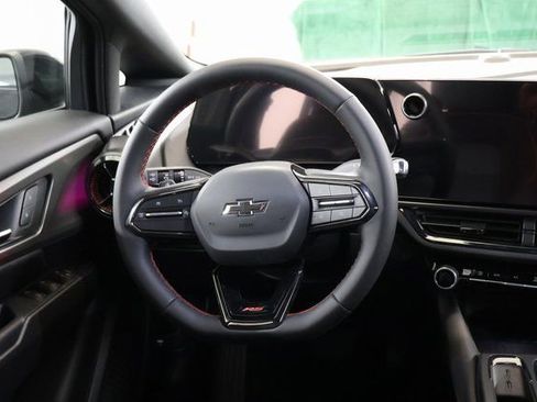 New 2026 Chevrolet Equinox EV RS image 14