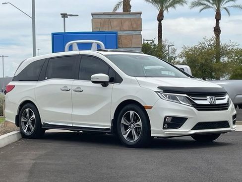 Used 2018 Honda Odyssey EX-L image 3