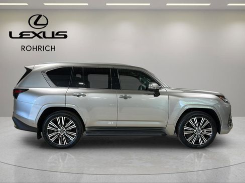 New 2026 Lexus LX 700h Luxury AWD/4WD image 7