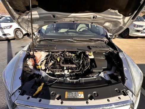 Used 2019 Ford Escape SE image 26