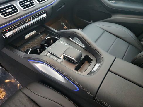 Certified 2025 Mercedes-Benz GLE 350 4MATIC image 17