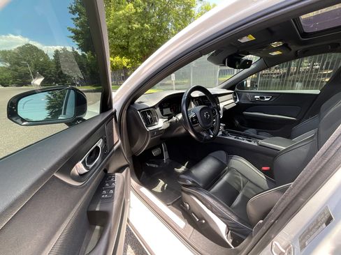 Used 2019 Volvo S60 T6 R-Design AWD/4WD image 6
