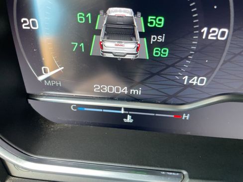 Used 2024 GMC Sierra 2500 AT4 w/ AT4 Premium Plus Package image 17