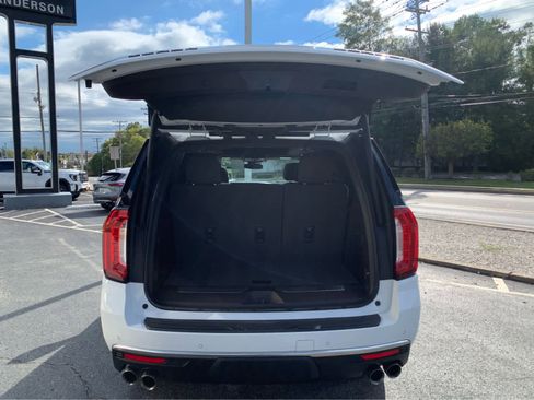 Used 2023 GMC Yukon Denali w/ Max Trailering Package image 4