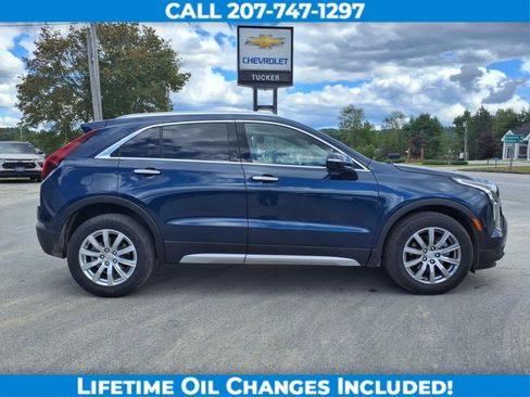 Used 2022 Cadillac XT4 Premium Luxury w/ Enhanced Visibility Package image 5