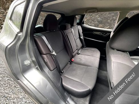 Used 2020 Nissan Rogue Sport S FWD image 25