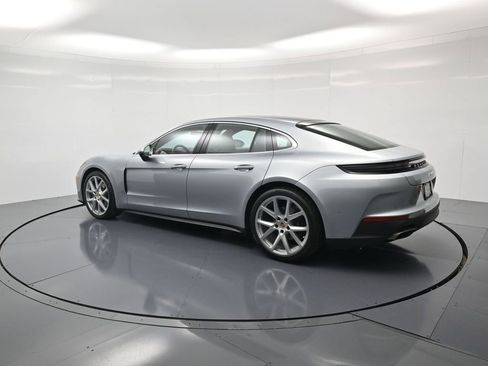Certified 2025 Porsche Panamera 4 AWD/4WD image 3