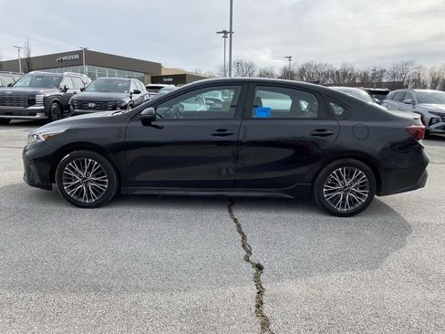 Used 2022 Kia Forte GT-Line w/ GT-Line Premium Package image 4