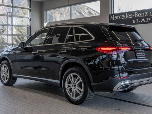 Certified 2023 Mercedes-Benz GLC 300 image 13