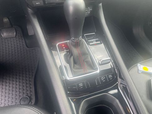 Used 2025 Jeep Compass Trailhawk image 41