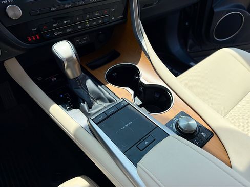 Certified 2022 Lexus RX 350 AWD w/ Premium Package image 11