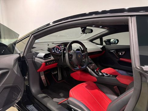 Used 2015 Lamborghini Huracan LP 610-4 AWD/4WD image 22