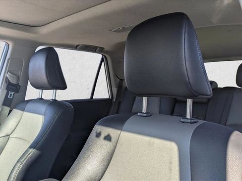 Used 2021 Toyota 4Runner SR5 Premium w/ Moonroof Package AWD/4WD image 15