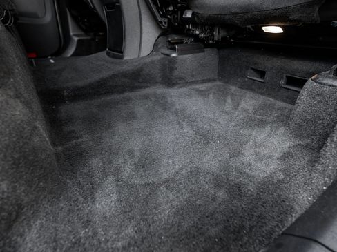 Used 2021 Mercedes-Benz G 550 image 31