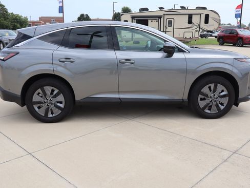 Used 2025 Nissan Murano SL AWD/4WD image 4