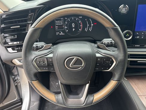 Certified 2023 Lexus RX 350 Premium w/ Accessory Package AWD/4WD image 18