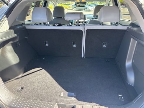 Used 2019 Hyundai Kona Limited FWD image 21