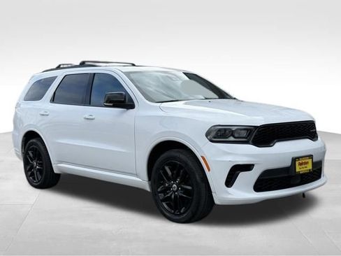 Used 2024 Dodge Durango GT image 1