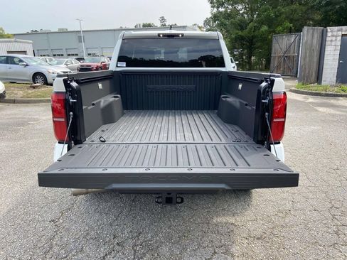 Used 2025 Toyota Tacoma TRD Sport RWD image 10