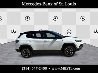 Used 2024 Jeep Compass Trailhawk AWD/4WD video 2