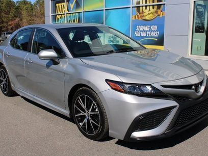 Used 2023 Toyota Camry SE