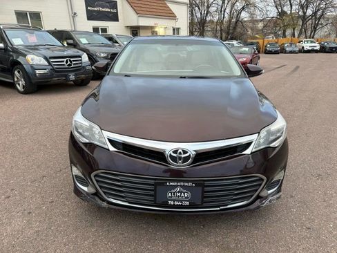 Used 2013 Toyota Avalon XLE image 2