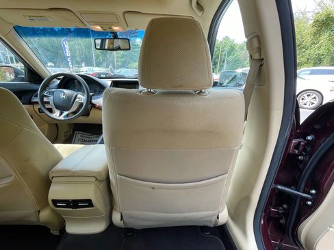 Used 2012 Honda Crosstour EX image 25