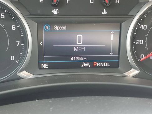 Certified 2022 Chevrolet Equinox RS FWD image 21