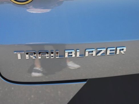 New 2026 Chevrolet TrailBlazer LS w/ LS Convenience Package FWD image 14