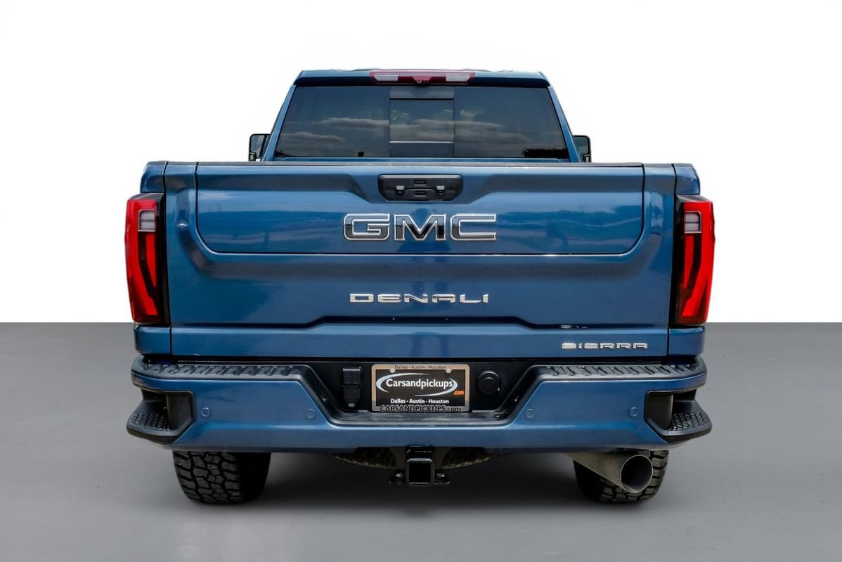 Used 2024 GMC Sierra 2500 Denali Ultimate AWD/4WD image 8
