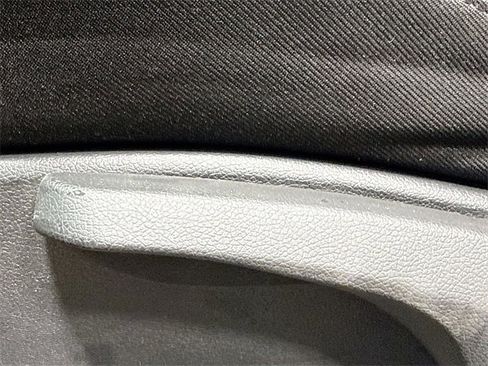 Used 2016 Hyundai Elantra GT image 16