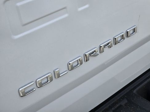 Used 2021 Chevrolet Colorado LT RWD image 13