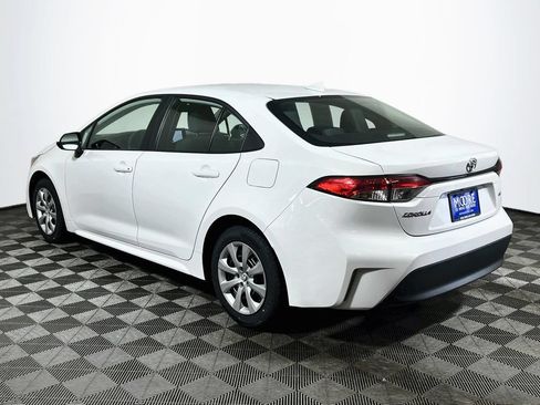 Certified 2024 Toyota Corolla LE FWD image 5