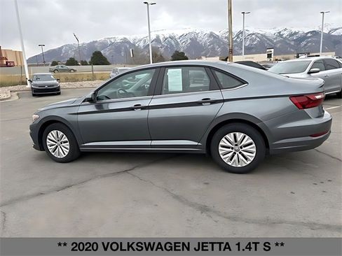 Used 2020 Volkswagen Jetta S w/ Driver Assistance Package image 8