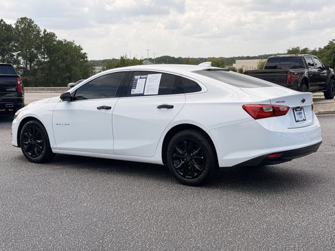 Used 2024 Chevrolet Malibu LT FWD image 17