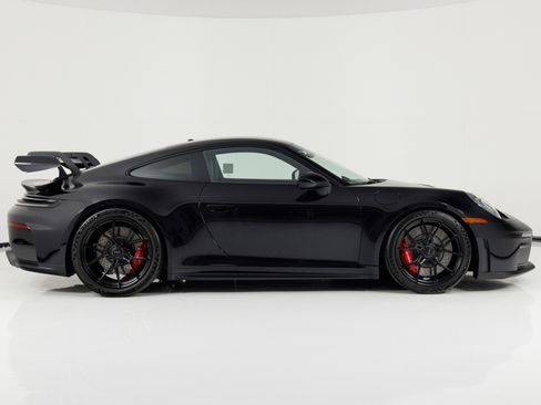 Used 2025 Porsche 911 GT3 RWD image 1