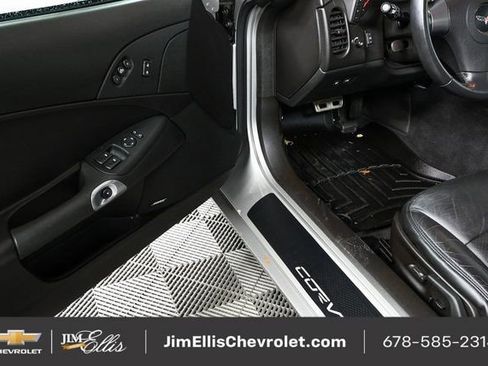 Used 2006 Chevrolet Corvette Convertible w/ Preferred Equipment Group image 9